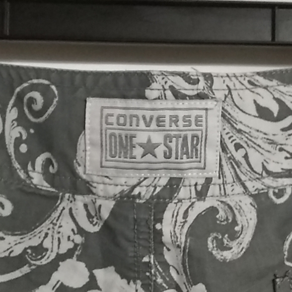 Converse Drawstring Cargo Shorts Size 30 Waist - Picture 4 of 4